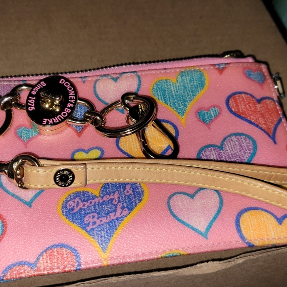 Dooney and bourke multicolor pink hearts wristlet purse wallet π - Picture 4 of 7